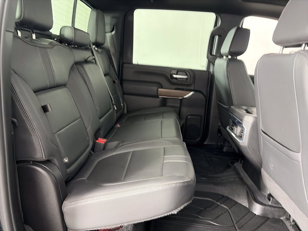 Used 2022 Chevrolet Silverado 3500 High Country AWD/4WD image 29