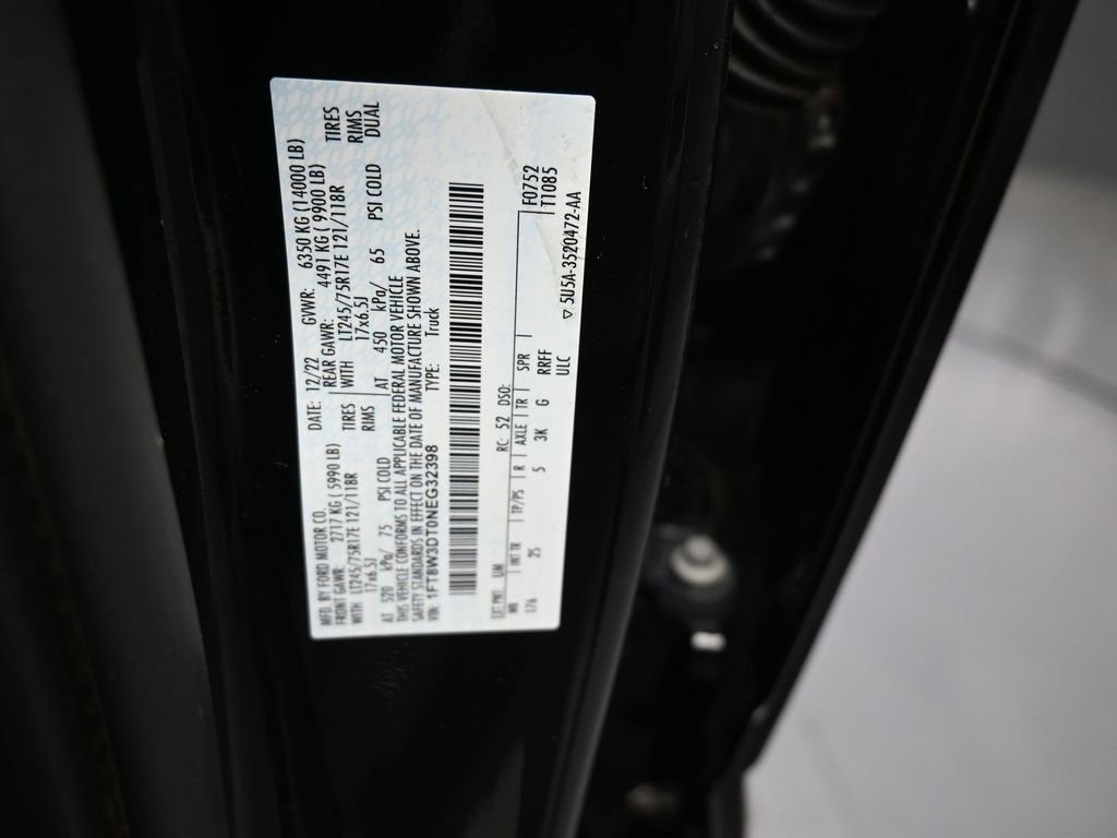 Certified 2022 Ford F350 XLT w/ XLT Premium Package image 19