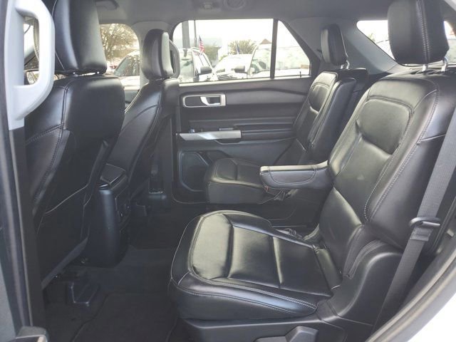 Certified 2023 Ford Explorer XLT w/ Equipment Group 202A image 10