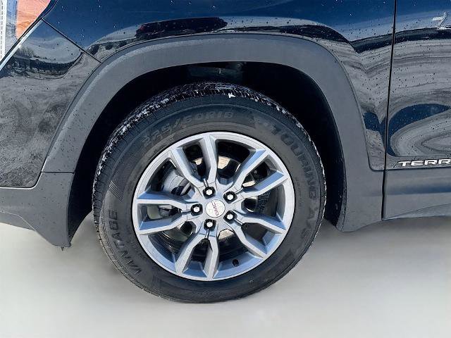 Used 2024 GMC Terrain SLT image 22