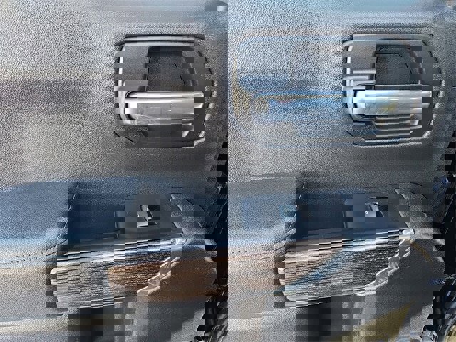 Used 2019 Chevrolet Silverado 1500 RST image 27