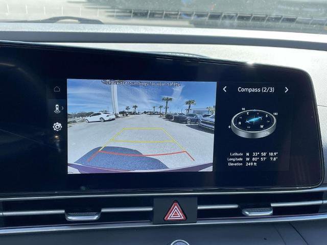 Used 2025 Hyundai Elantra SEL image 16