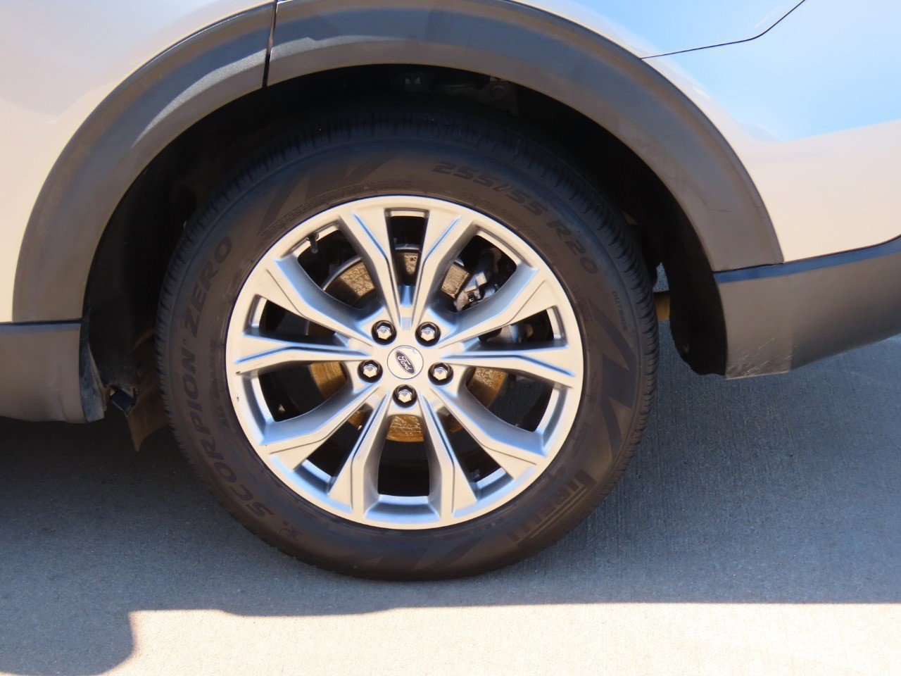 Certified 2022 Ford Explorer XLT w/ Equipment Group 202A image 18