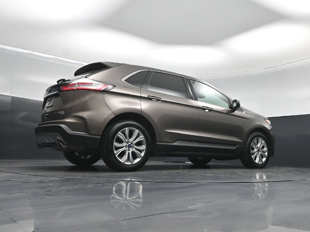 Certified 2019 Ford Edge Titanium w/ Equipment Group 301A FWD image 51