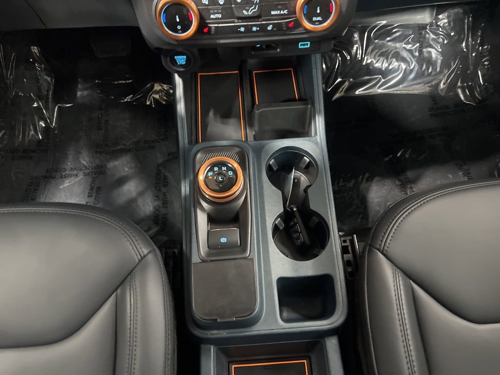 Certified 2024 Ford Maverick Lariat w/ Black Appearance Package image 17