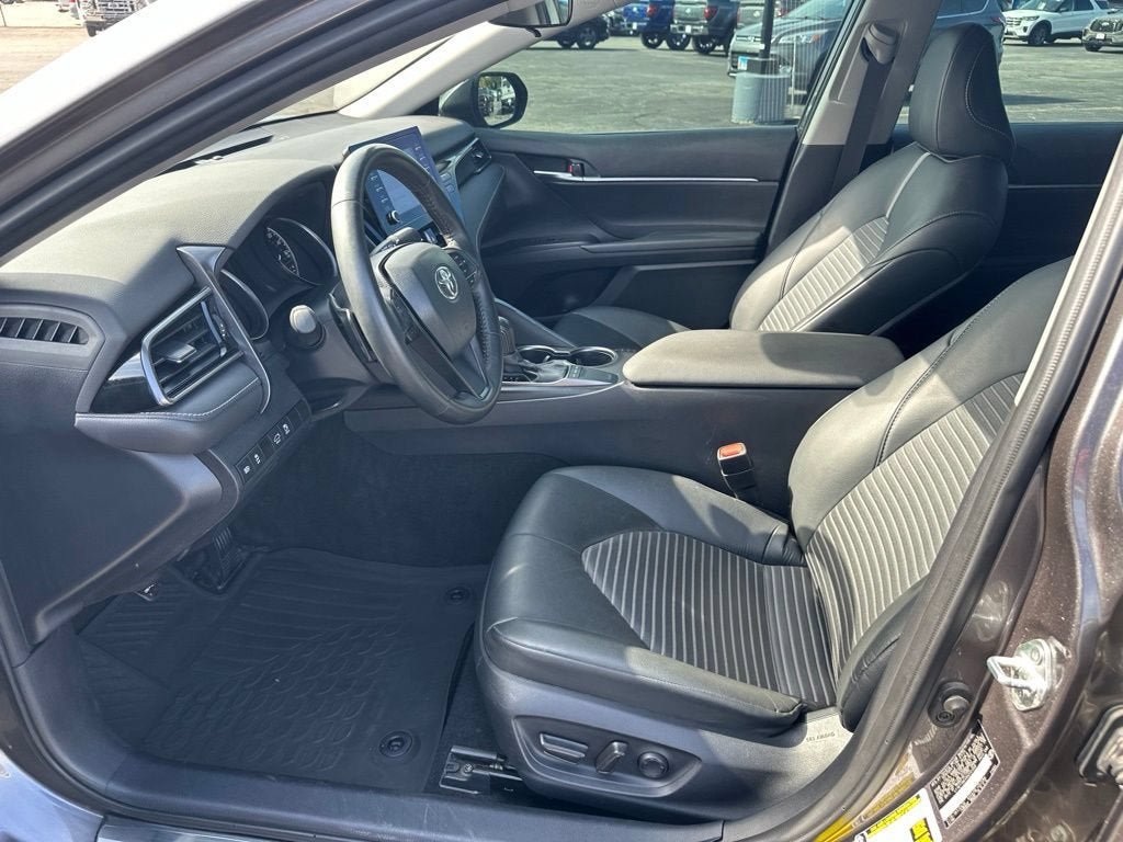 Used 2024 Toyota Camry SE w/ Blackout Package (TMS) FWD image 12
