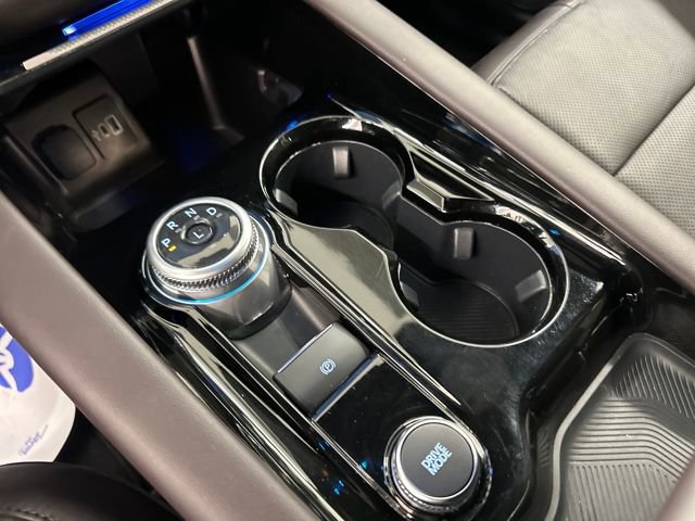 Certified 2025 Ford Explorer Platinum w/ LUX Leather Package image 29