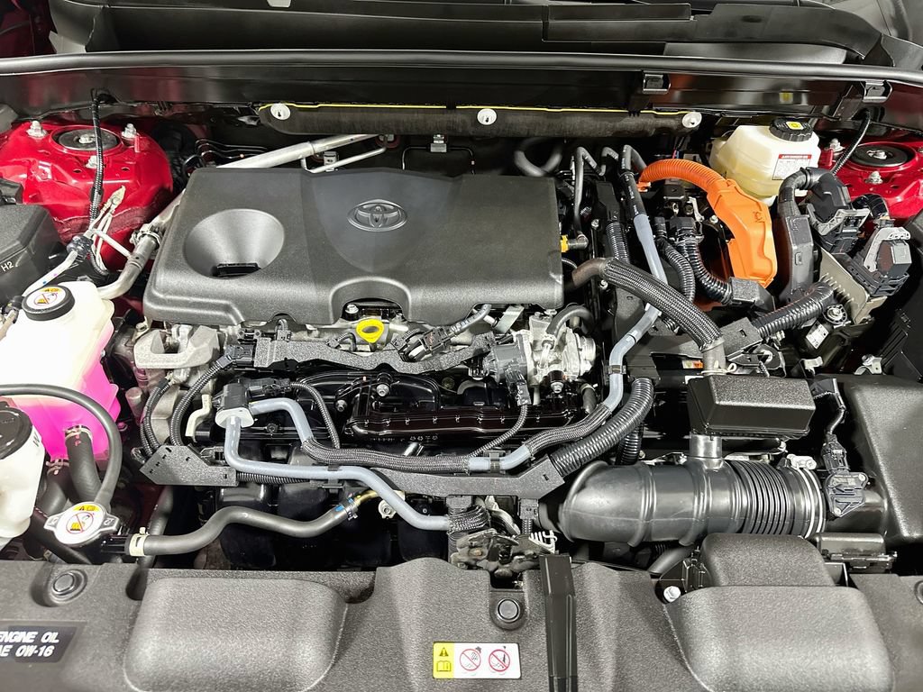 Used 2023 Toyota Venza LE AWD/4WD image 19