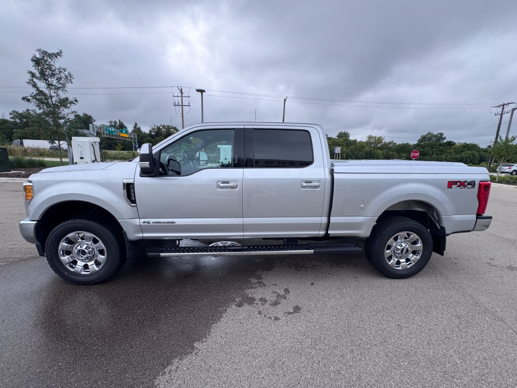 Certified 2017 Ford F250 Lariat w/ Lariat Value Package AWD/4WD image 8