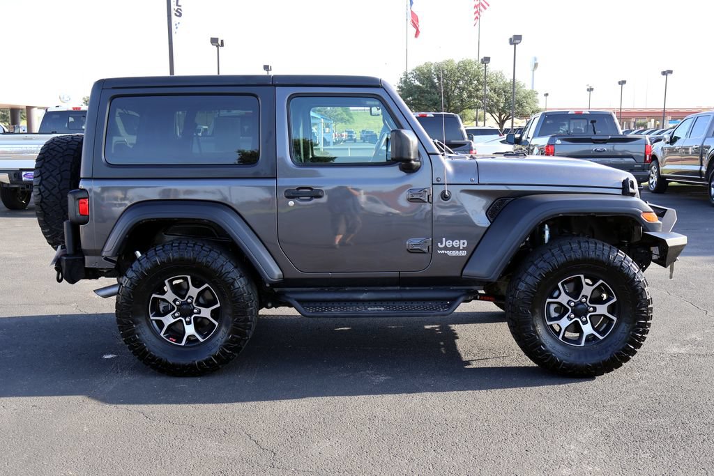 Used 2019 Jeep Wrangler Sport AWD/4WD image 16