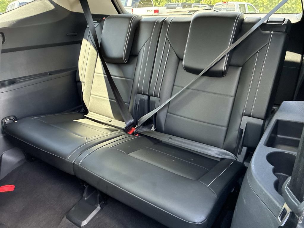 Used 2023 Volkswagen Atlas SE AWD/4WD image 16