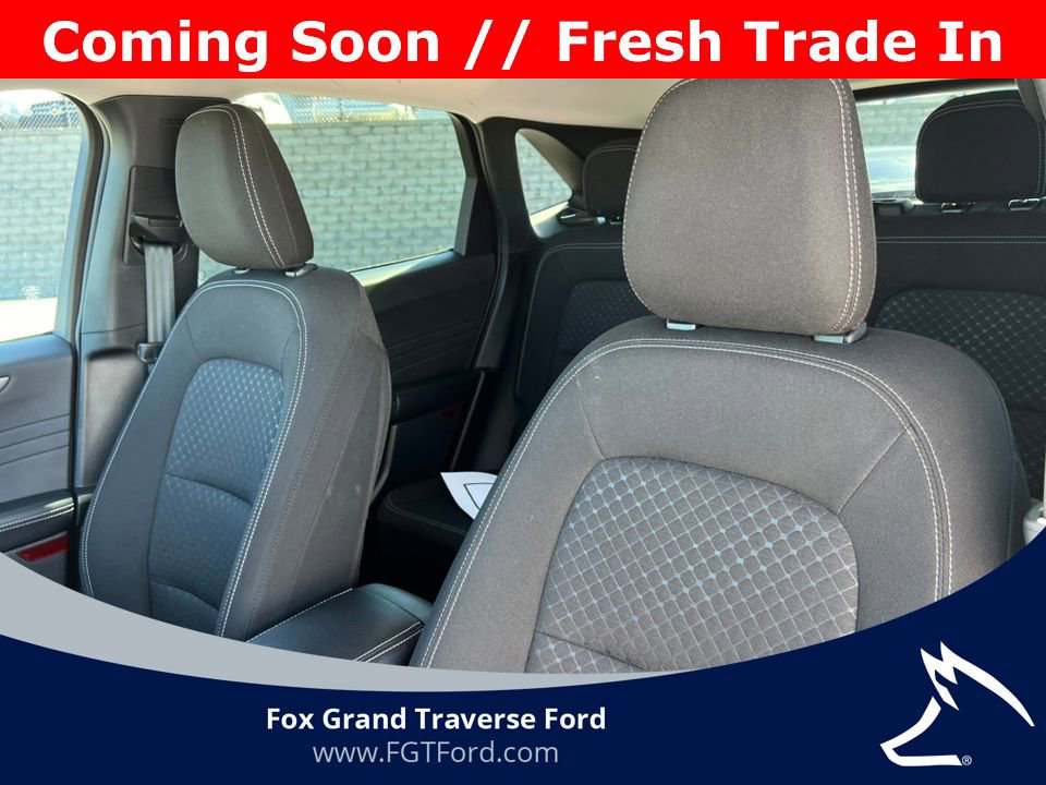 Certified 2025 Ford Escape Active AWD/4WD image 8
