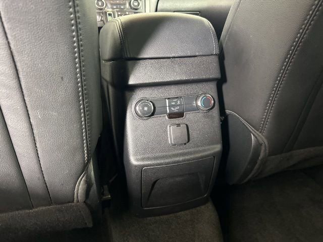 Certified 2018 Ford Explorer XLT w/ Equipment Group 202A AWD/4WD image 19