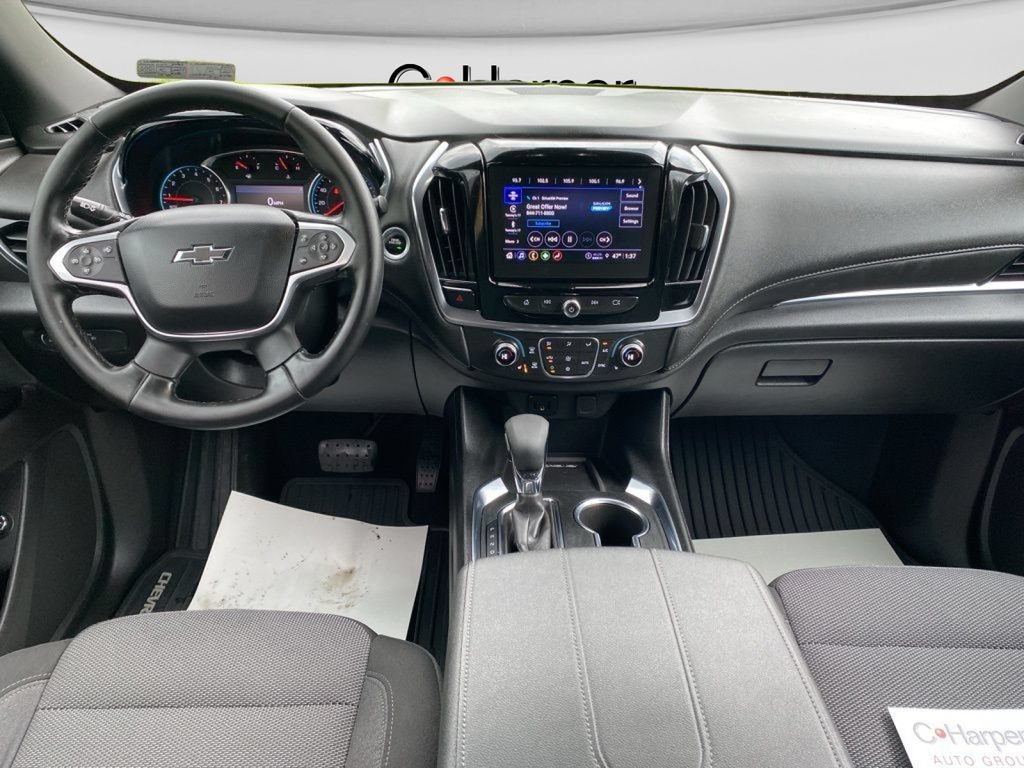 Used 2023 Chevrolet Traverse LT w/ Midnight/Sport Edition AWD/4WD image 21