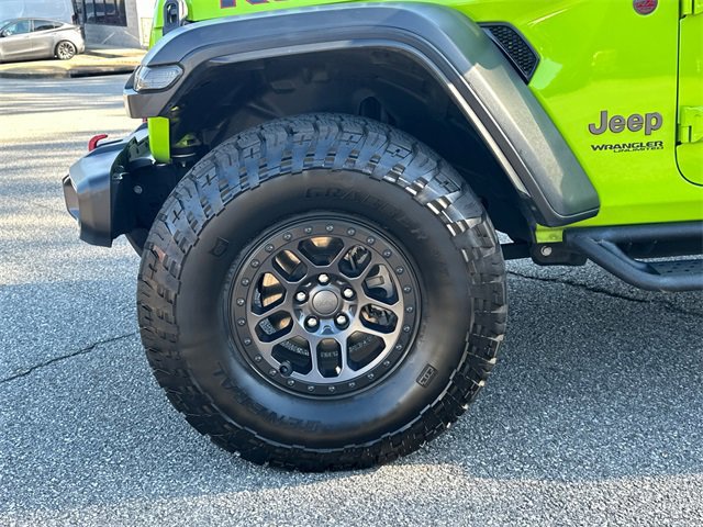 Used 2021 Jeep Wrangler Unlimited Rubicon w/ Xtreme Recon 35" Tire Package image 11
