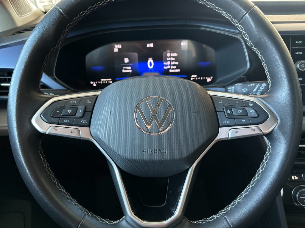 Used 2024 Volkswagen Taos SE FWD image 22