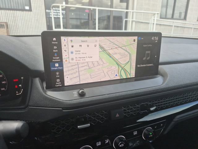 Used 2023 Honda Accord Touring image 14