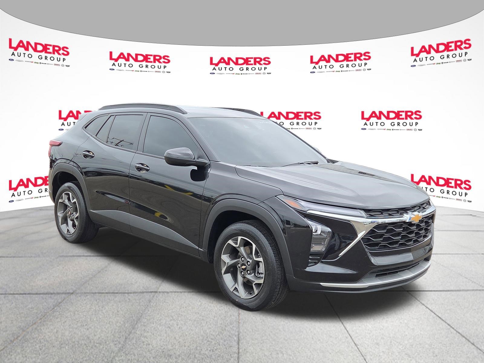 Used 2024 Chevrolet Trax LT w/ Driver Confidence Package