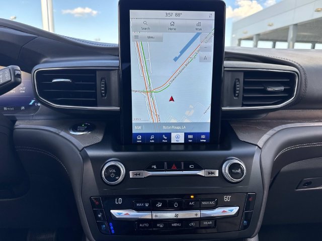 Certified 2020 Ford Explorer Platinum w/ Premium Technology Package AWD/4WD image 26