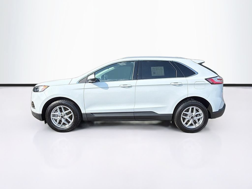 Certified 2023 Ford Edge SEL w/ Convenience Package AWD/4WD image 8