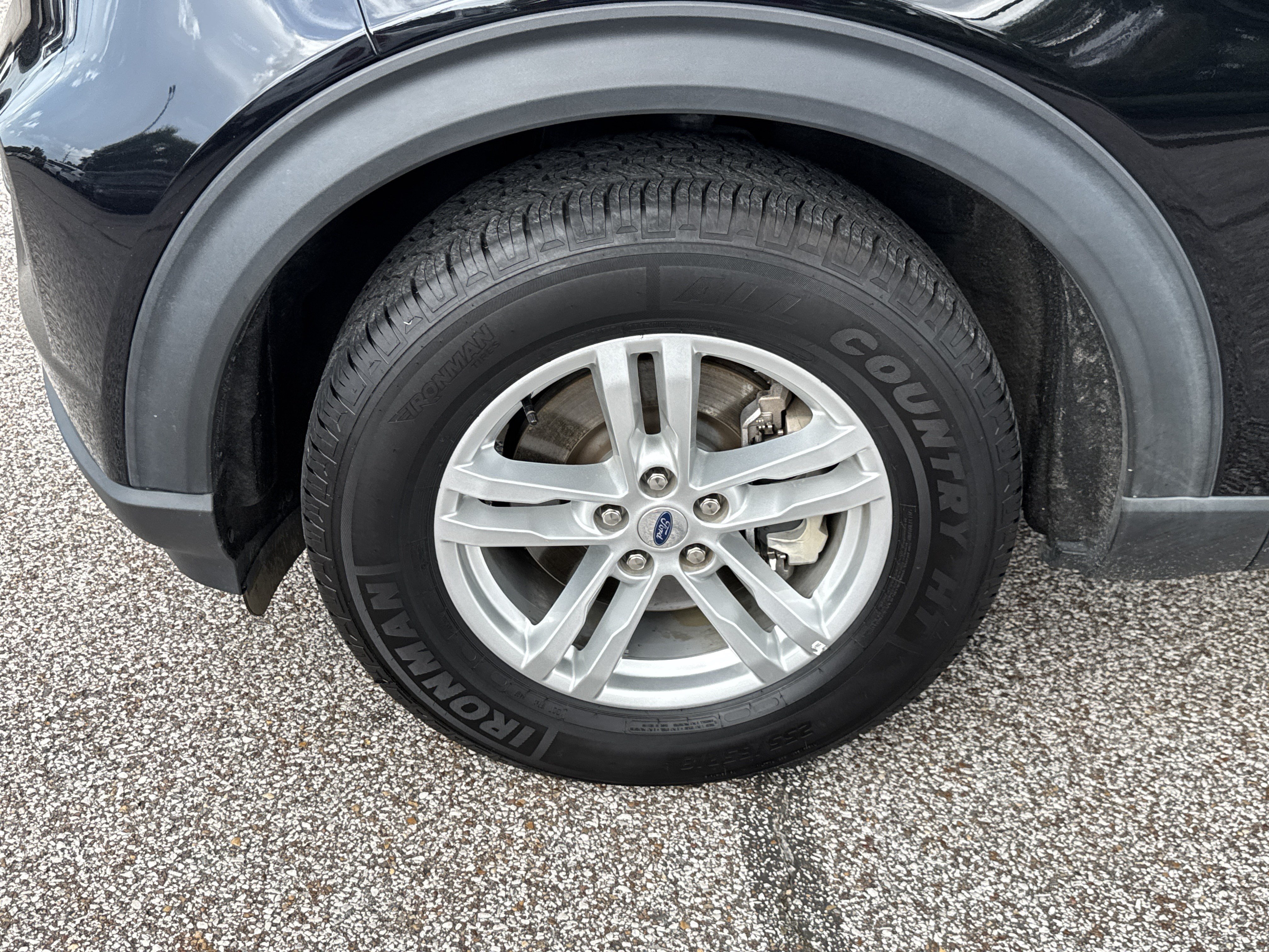 Certified 2023 Ford Explorer XLT AWD/4WD image 5