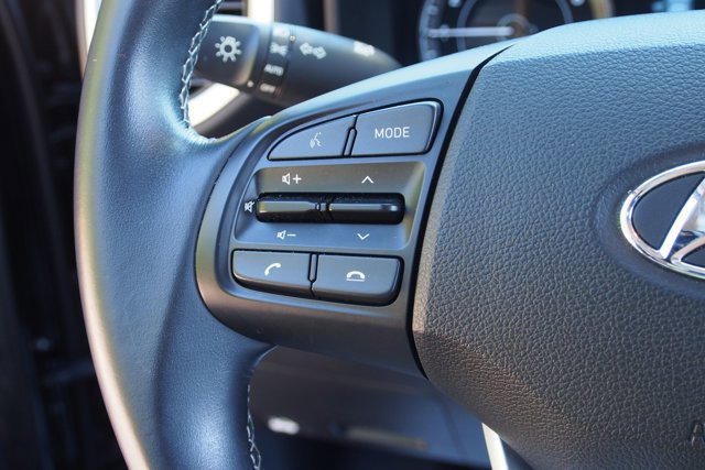 Used 2022 Hyundai Venue SEL w/ Cargo Package FWD image 22