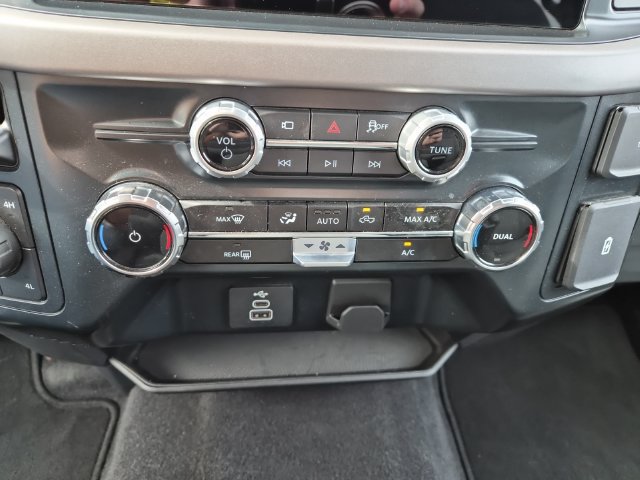 Certified 2025 Ford F150 XLT w/ Equipment Group 301A Standard AWD/4WD image 17