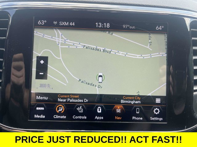 Used 2022 Jeep Grand Cherokee Laredo X RWD image 30