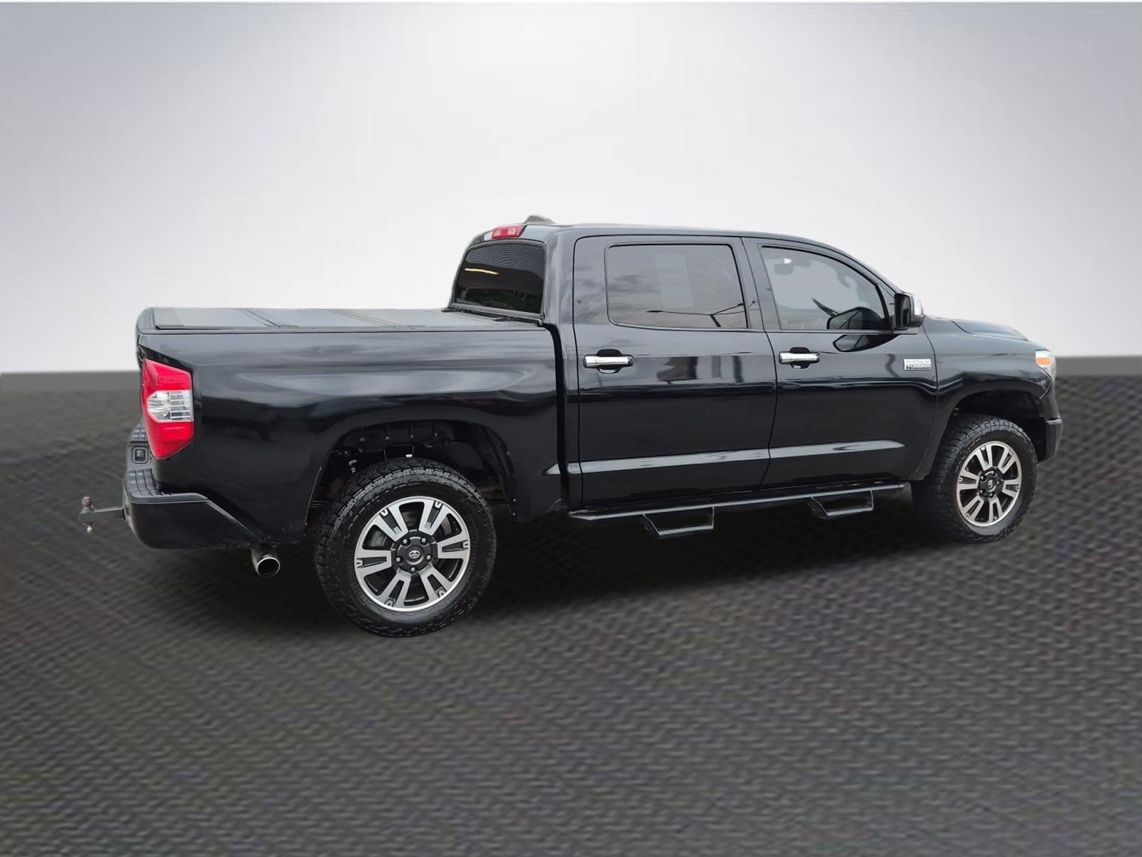 Used 2020 Toyota Tundra Platinum AWD/4WD image 4