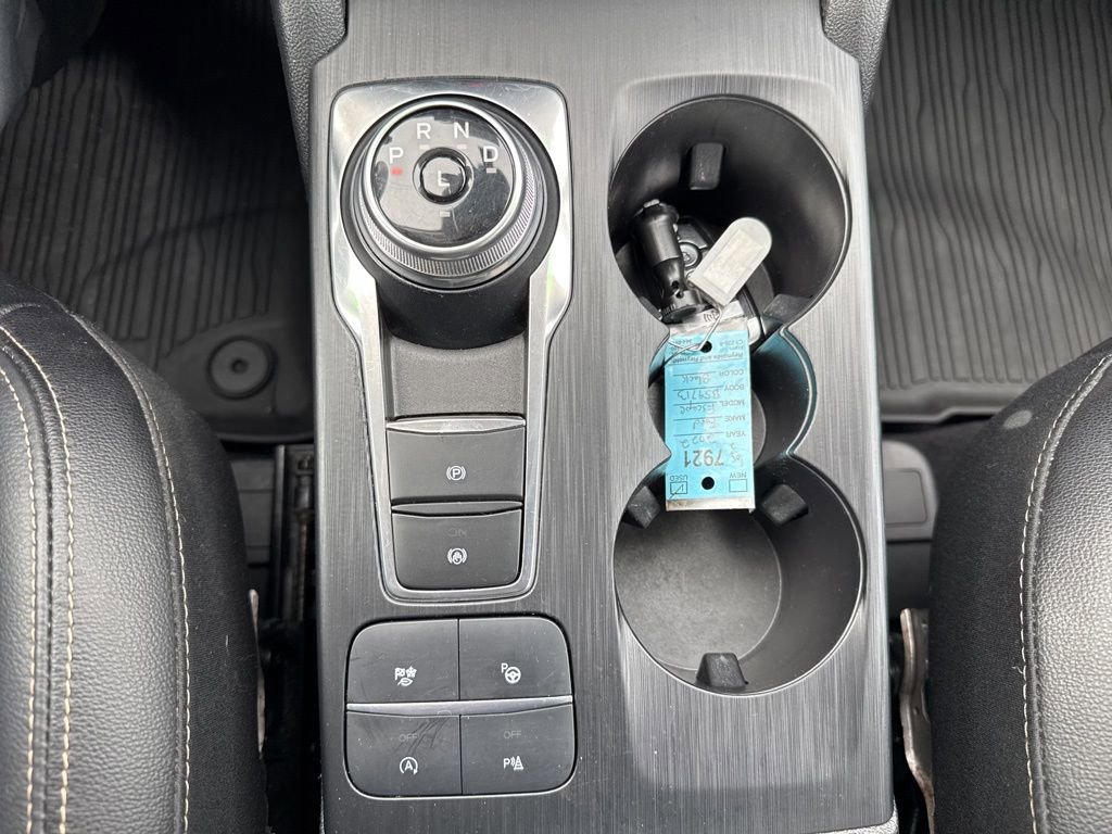 Certified 2022 Ford Escape Titanium w/ Titanium Elite Package image 31