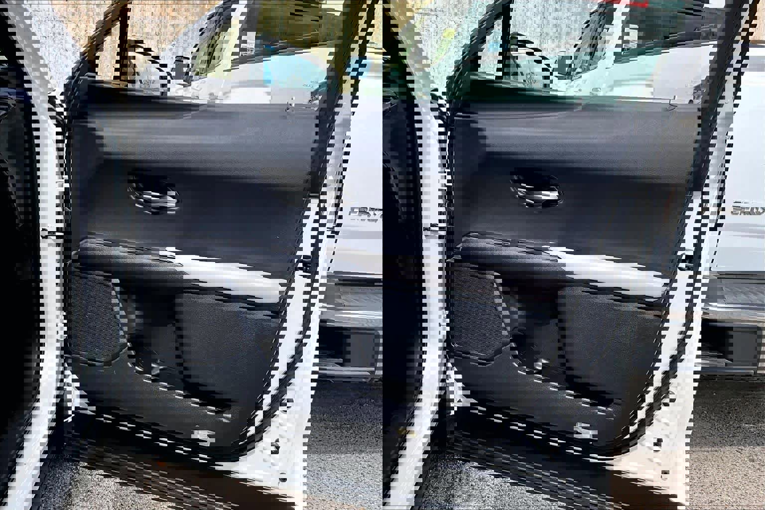 Used 2020 Lexus UX 250h w/ Premium Package image 22