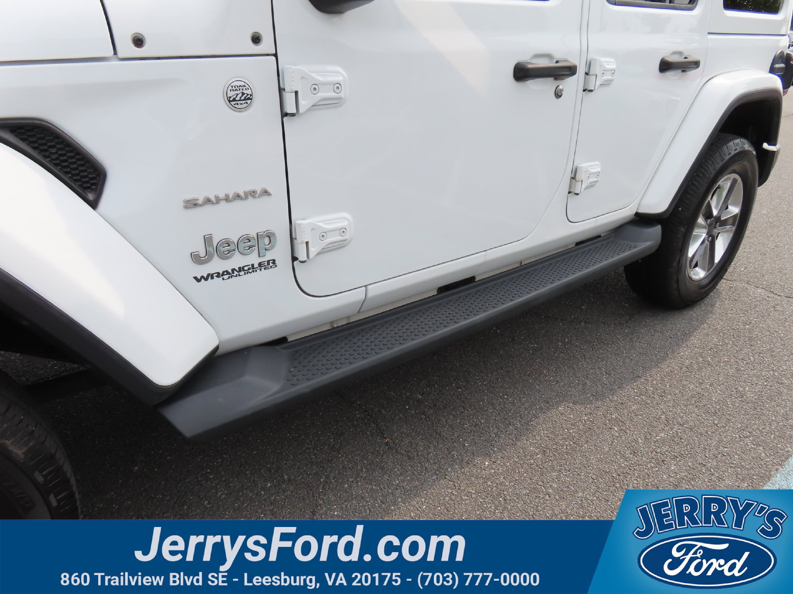 Used 2020 Jeep Wrangler Unlimited Sahara AWD/4WD image 10