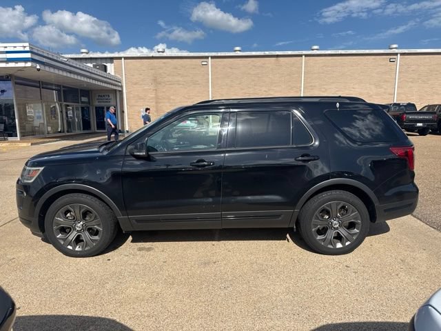 Certified 2018 Ford Explorer Sport w/ Equipment Group 401A AWD/4WD image 3