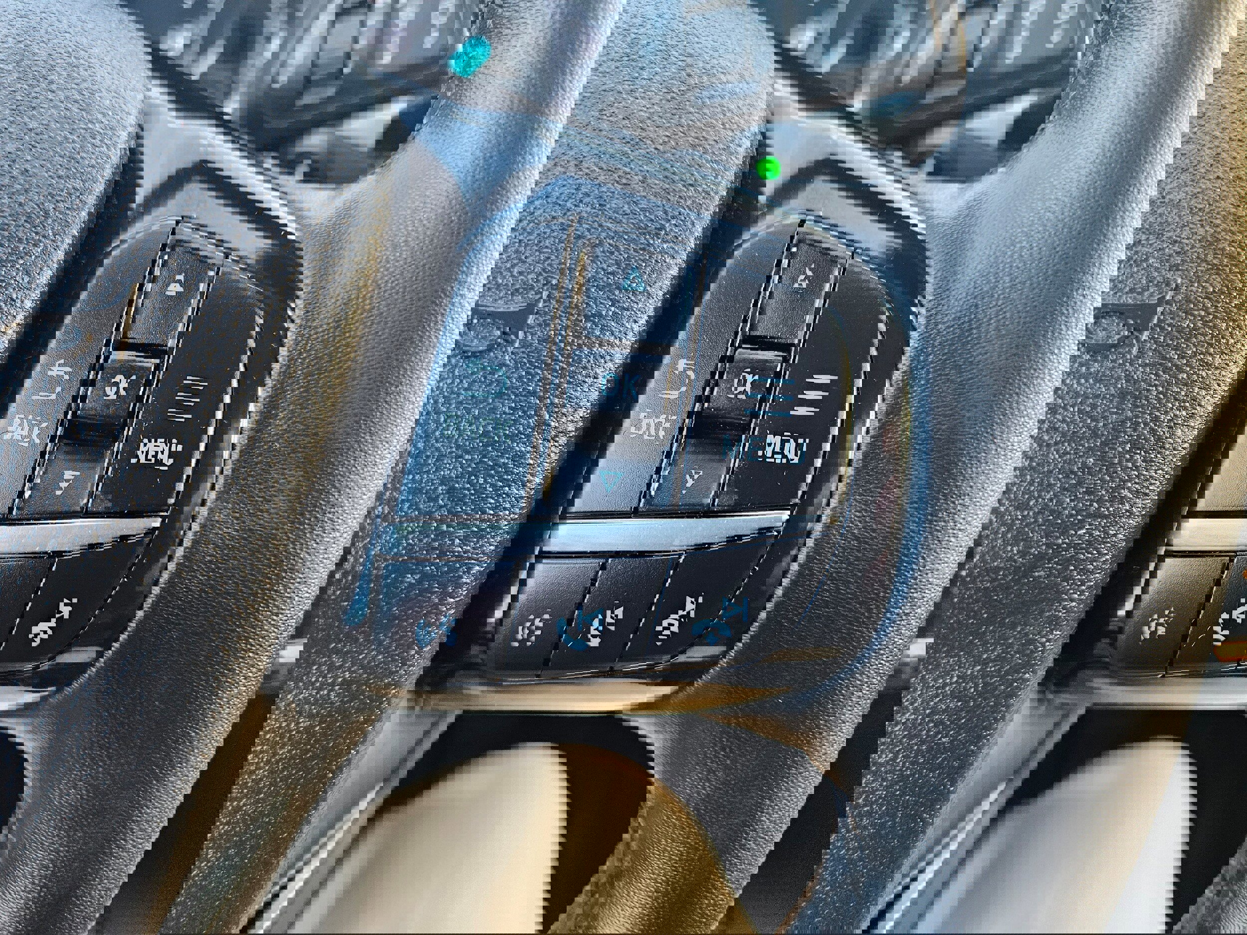 Certified 2022 Ford Escape SEL w/ Class II Trailer Tow Package image 19