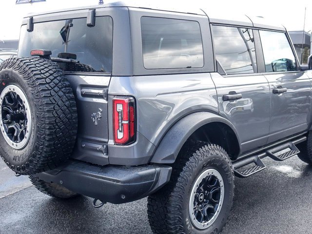 Certified 2024 Ford Bronco Badlands w/ Sasquatch Package AWD/4WD image 9