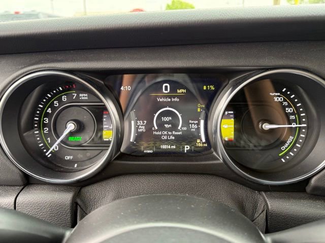 Used 2021 Jeep Wrangler Unlimited Sahara w/ Cold Weather Group AWD/4WD image 23