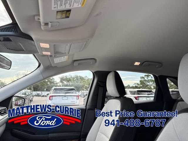Certified 2025 Ford Escape Active FWD image 11
