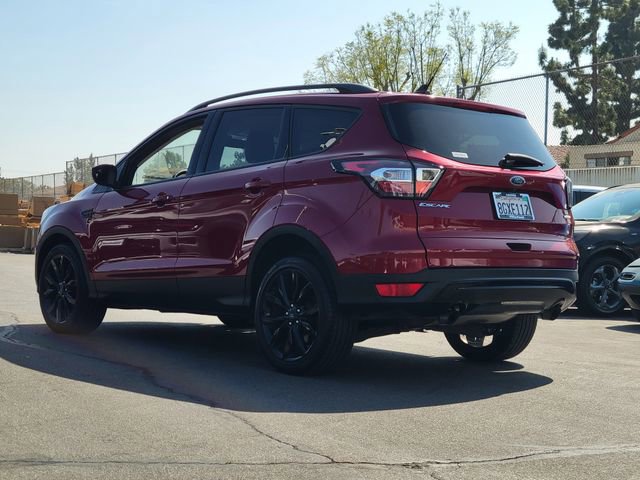 Certified 2018 Ford Escape SE w/ SE Sport Appearance Package video 2