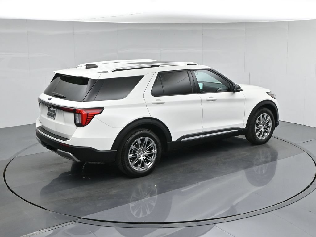 Certified 2025 Ford Explorer Platinum RWD image 46