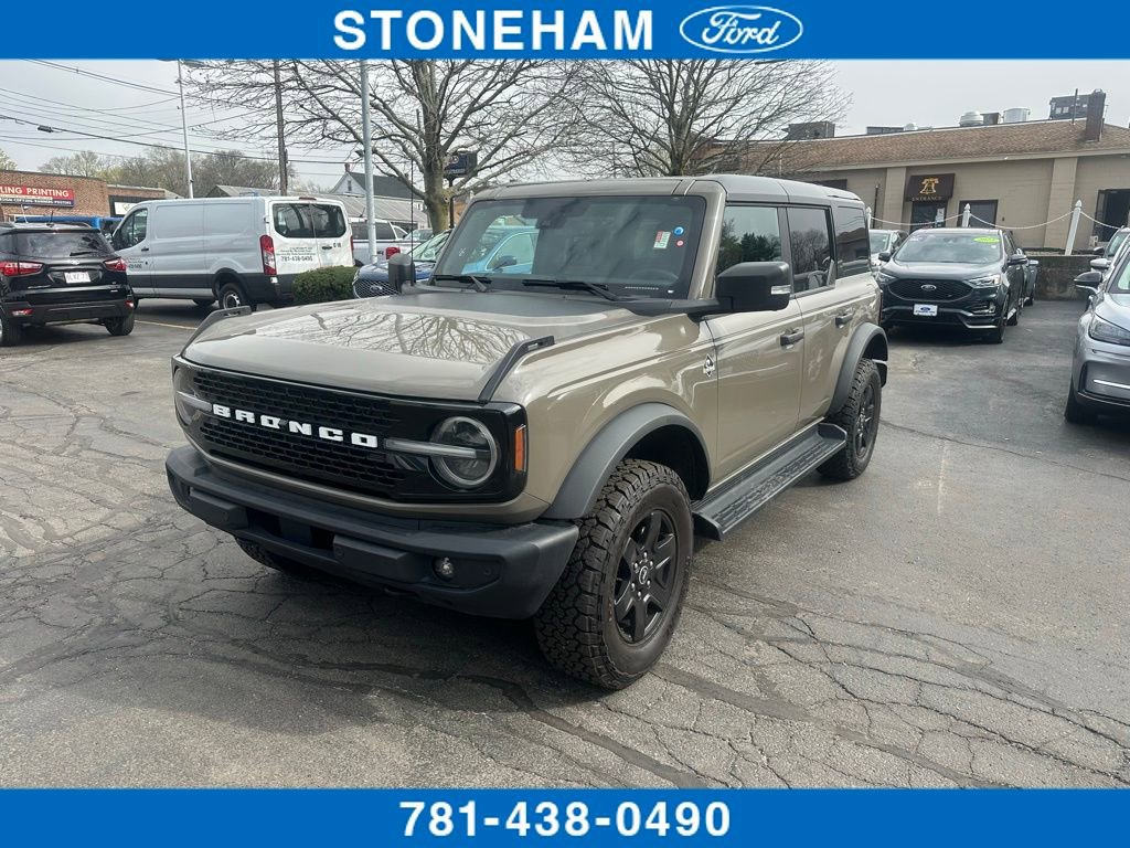 Certified 2025 Ford Bronco Outer Banks AWD/4WD image 1