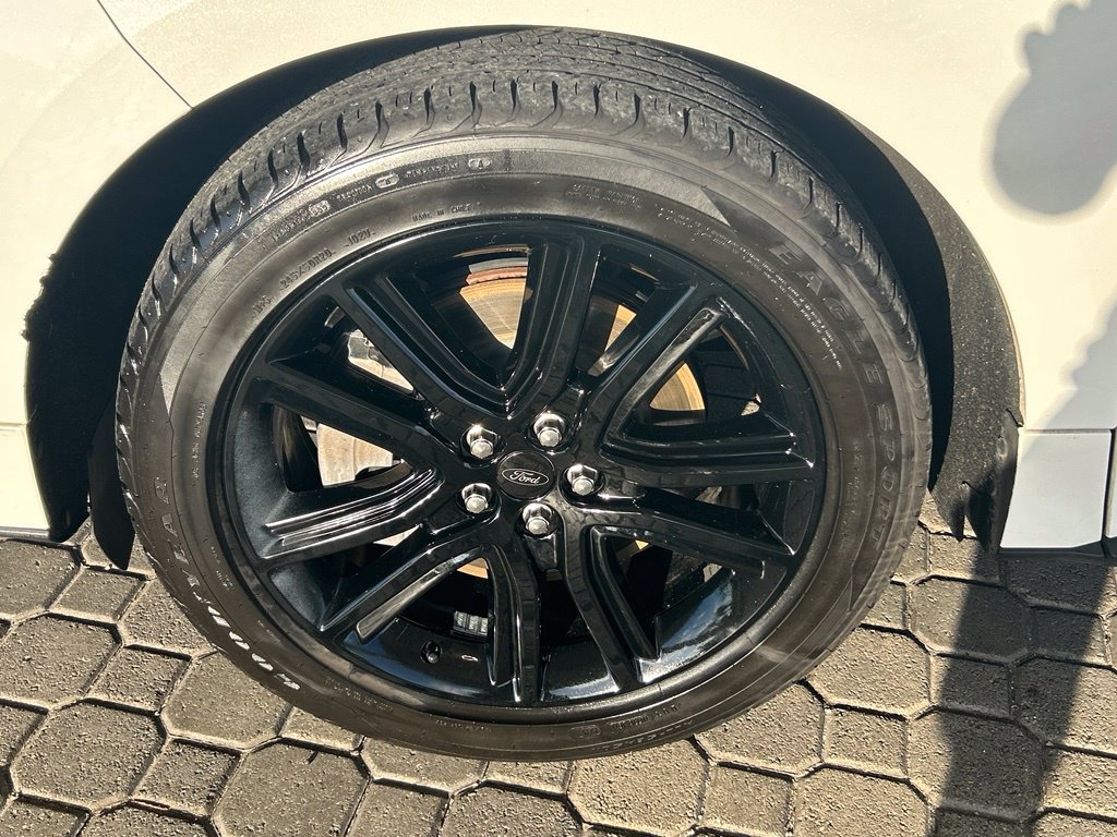 Certified 2021 Ford Edge ST-Line FWD image 19