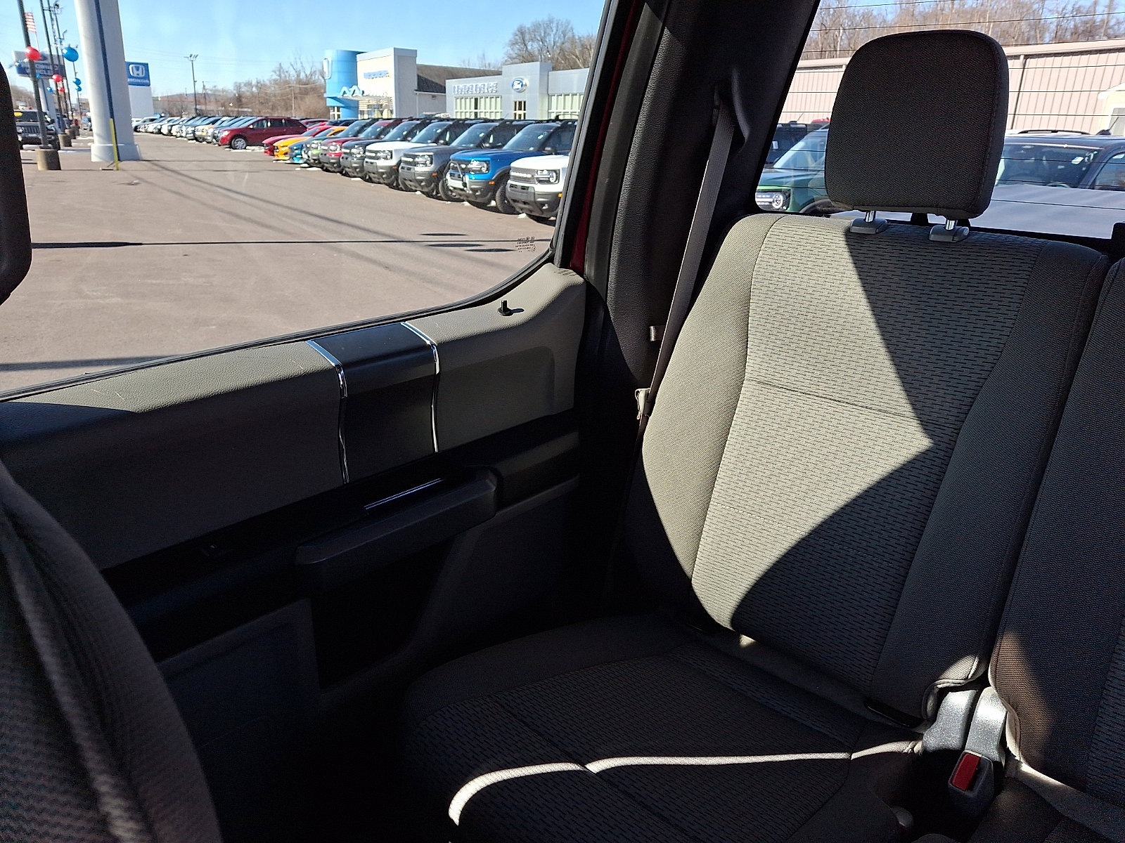 Certified 2017 Ford F150 XLT w/ Equipment Group 302A Luxury image 18