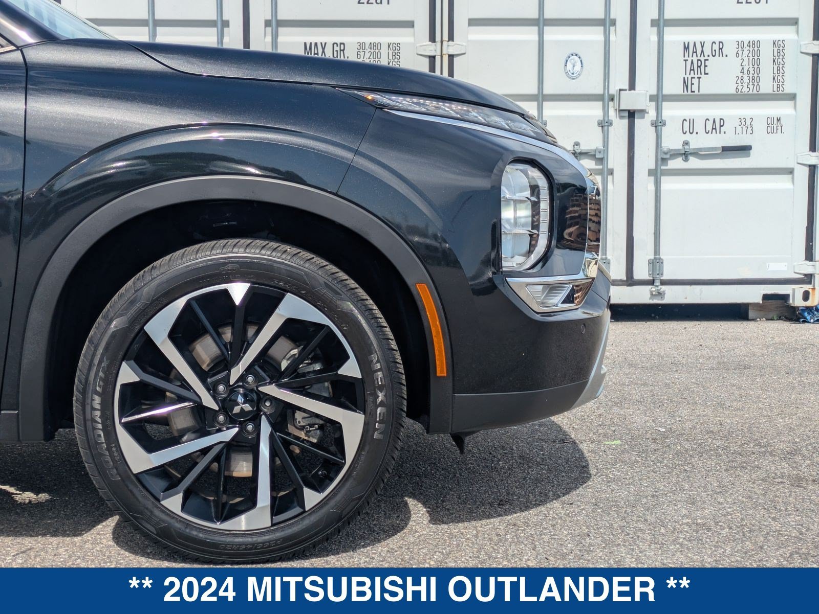 Used 2024 Mitsubishi Outlander SE FWD image 11