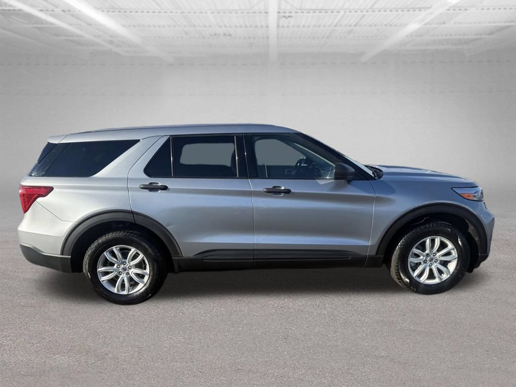 Certified 2021 Ford Explorer 4WD image 3