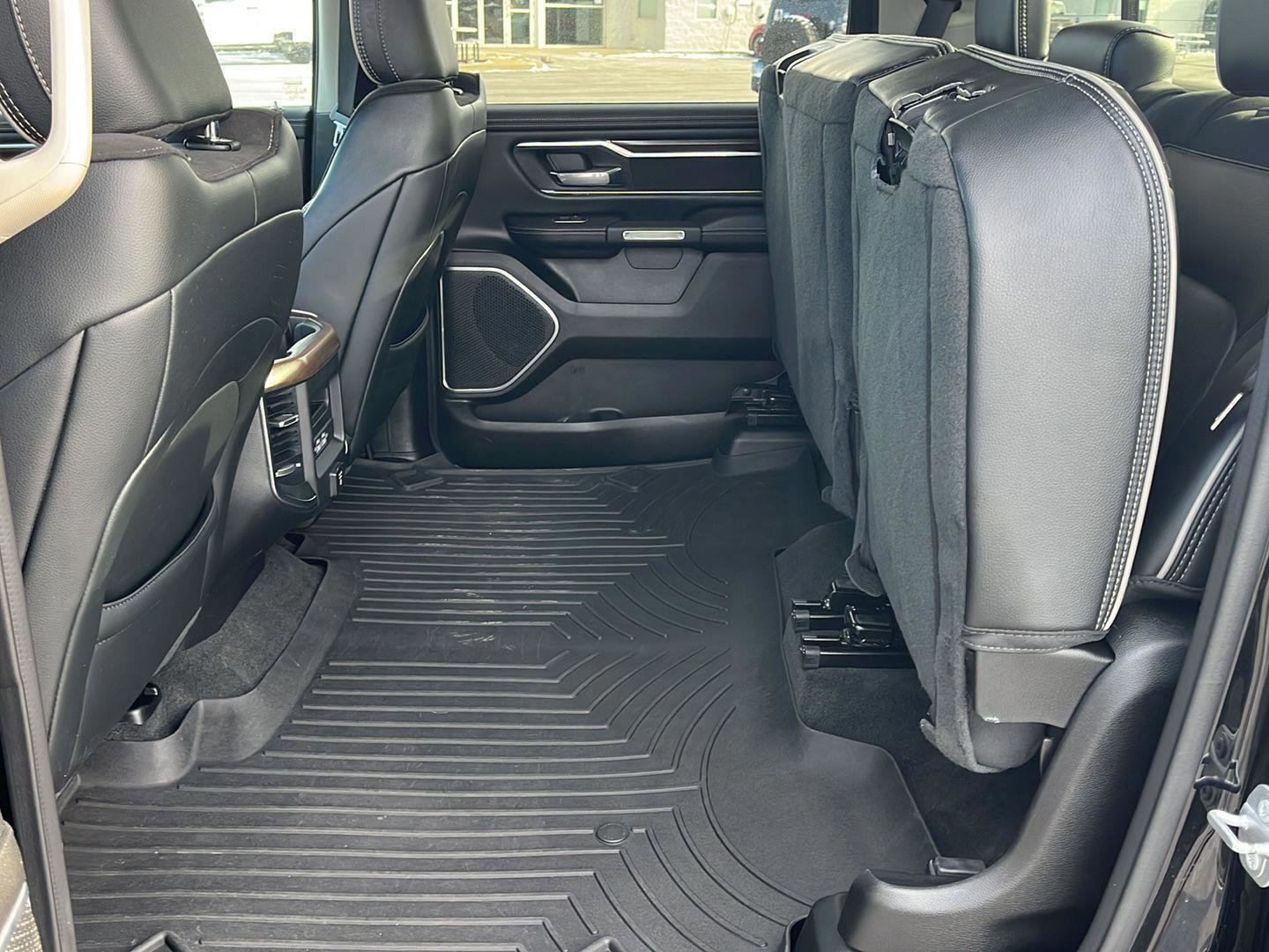 Used 2022 RAM 1500 Laramie image 15