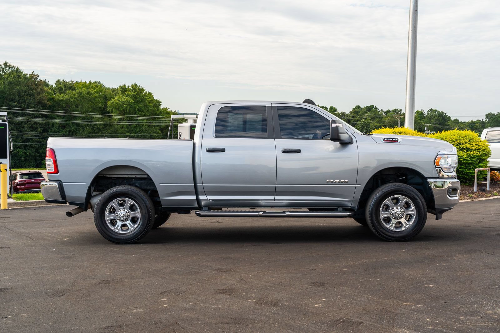 Used 2023 RAM 2500 Big Horn w/ Level 1 Equipment Group AWD/4WD image 8
