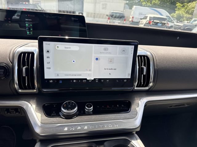 Certified 2025 Ford Expedition Max Platinum AWD/4WD image 25