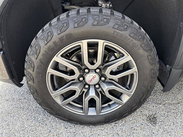 Used 2021 GMC Sierra 1500 AT4 w/ AT4 Value Package AWD/4WD image 33