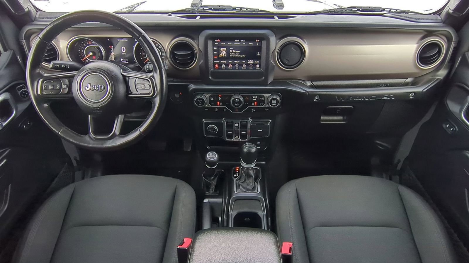 Used 2020 Jeep Wrangler Unlimited Sport image 17