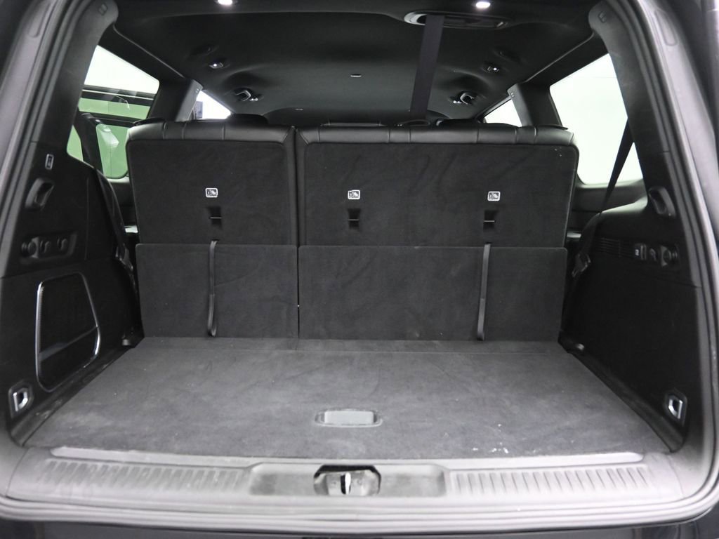 Used 2024 Jeep Wagoneer Series II image 2